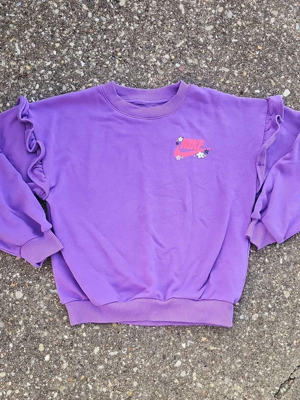 Nike Vivid Purple Ruffle-Sleeve Crewneck Sweatshirt with Pink Logo Girls 6